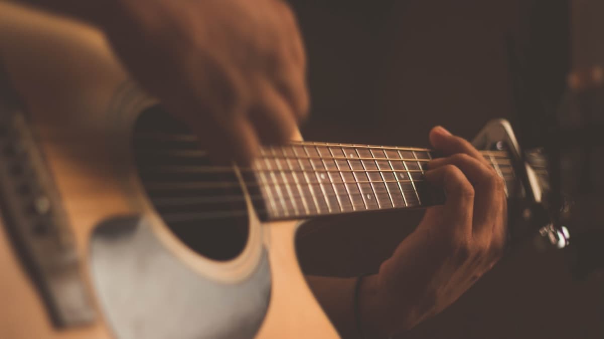 Sunday Acoustic Sessions